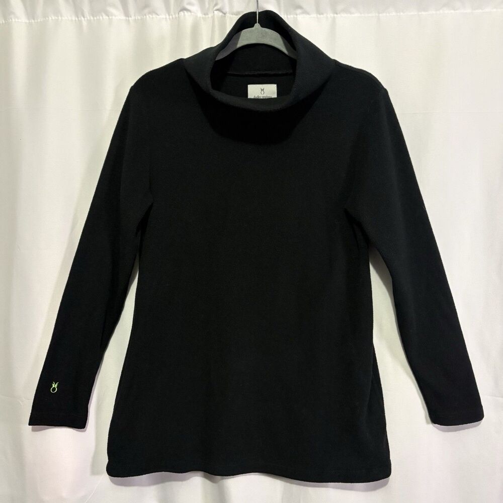 Dudley Stephens Black Vello Fleece Cobble Hill Turtleneck Medium Sweater Pockets